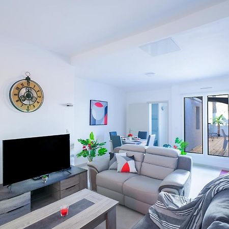 Superbe Appartement A 2 Pas Des Halles, Climatise, Terrasse, Garage Narbonne Eksteriør billede