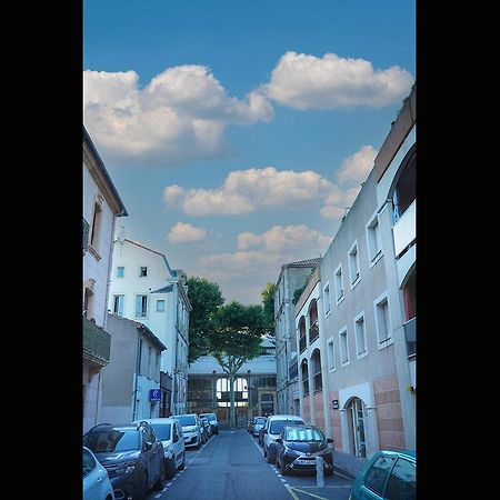 Superbe Appartement A 2 Pas Des Halles, Climatise, Terrasse, Garage Narbonne Eksteriør billede