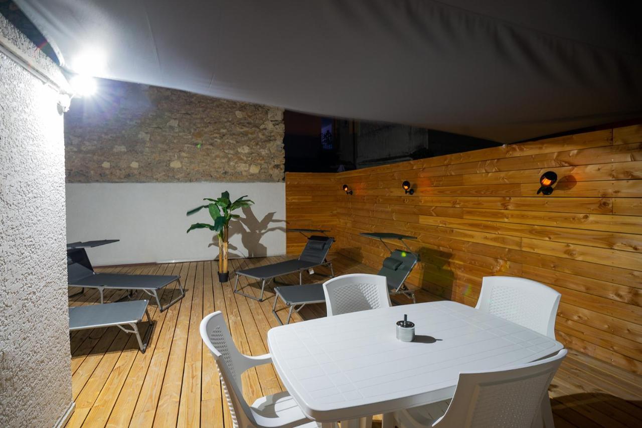 Superbe Appartement A 2 Pas Des Halles, Climatise, Terrasse, Garage Narbonne Eksteriør billede